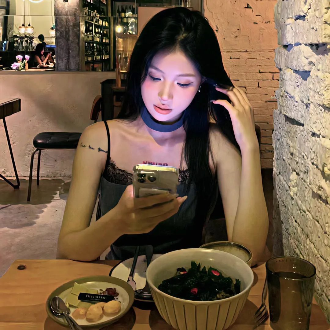 租来的恋综女友,竟是顶级大小姐